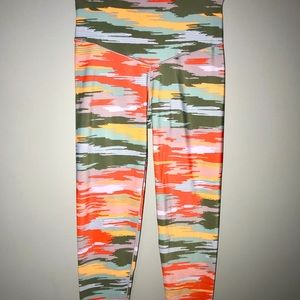 Aerie Chill Play Move Camo Print Leggings Medium